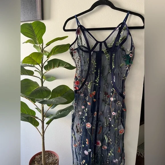Kittenish | Dresses | Xl Kittenish Sheer Embroidered Floral Dress | Poshmark Kittenish | Dresses | Xl Kittenish Sheer Embroidered Floral Dress | Poshmark